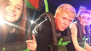 Riley Dover (@DoverRiley)