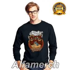 Bagi sobat terutama yang berlokasi di yogyakarta yang ingin mencari kaos, baju, sepatu, jacket, jeans dll dengan harga distro yang murah dan berkualitas yang. Baju Kaos Lengan Panjang Endank Soekamti Long Live My Family Simple Keren New Design Kaos Fashion Pria Bukalapak Com Inkuiri Com