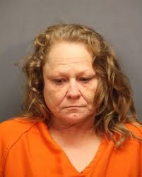 Mother, daughter arrested for selling meth