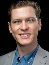 Stephen Hachey's Instagram, Twitter & Facebook