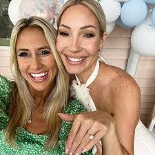 Lauren Lesch's Instagram, Twitter & Facebook