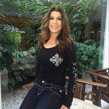 Em 2017, alicinha também foi diagnosticada com. O Bdchxmezbxom