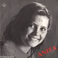 Paul Seul's 'Amoureuse' sample of Anita's 'Amoureuse'