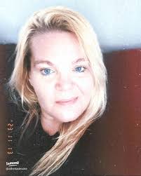 Get to Know Lauren DeVore: Insights from a Singer/Songwriter ✨