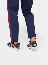 Adidas herrenschuhe versandkostenfrei online shoppen. Schuhe In Blau Von Adidas Bis Zu 58 Stylight