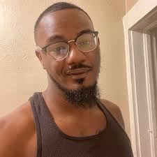 That's an interesting definition 🤣 Was he right or wrong ? 🤣🤣 Latest  episode of Me and Halo is available now. Link in the bio. #meandhalo  #2chainz #newyear #basketball #2026