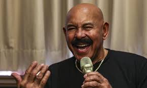 Oscar D'León tiene 81 pero quiere seguir cantando "80 años más"