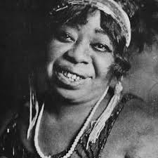 Hoodoo, Beale Street, and the Blues