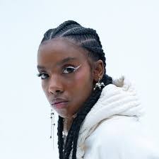 Damien Mcpherson's Instagram, Twitter & Facebook