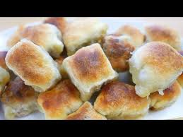 Mantija Recete Piteje Shume E Shijshme Mantia Albanian Pastry Youtube Pastry Food Appetizers