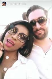 Modiadie has always loved children, and is active in several charities involving them, including child trace, a modiadie, sometimes referred to as the black pearl, has had a gift for entertainment ever since she was a child. Pearl Modiadie Asks Fans Not To Call Her White Boyfriend Mlungu Bae