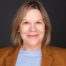 I'm honored to be this year's Faculty of the Year (Tippie core courses).