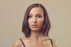Your elegance in medium bob hairstyle can also be enhanced by just upgrading your medium bob with the choppy finish for the ends. Fine Hair Don T Care With These 50 Fabulous Bob Haircuts Hair Motive