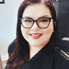 Moment with a Manager: Amanda Helton