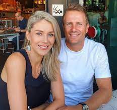 Update information for neil wagner ». Neil Wagner With His Wife Lana Wagner Celebrities Infoseemedia
