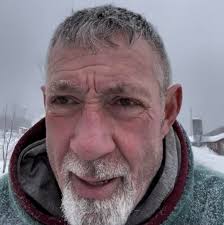 Can anyone help with leapfrogging a car along US 5 from border to border?