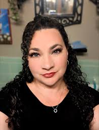 Have you ever tried lipsense?💄 If not I am here to tell you it is by far  the best, this was the hydramatte lipsense which is equally as good and  long lasting.