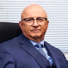 Cross-border wealth management, cross-border financial advisor, wealth  management for people in Canada and the U.S.