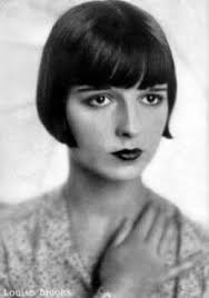 Those in their early to late 20s can go for this look. Vintage Hair 1920s Flapper Bob Short So Could Fit Under Hats Radical But Standard By The End Of The Decade Louise Brooks Vintage Hairstyles Bobs Haircuts