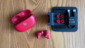 The beats studio buds just got announced, confirming the price, release date and brand new design. Bluemjl Jxxgxm