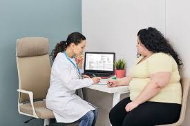 Blood pressure and weight monitoring at Recompose Health Greater Kailash