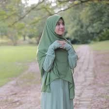 Tudung untuk yang berbadan besar, perhatikan bentuk bahagian hadapan. 9 Tudung Labuh Ideas Hijab Fashion Hijab Tutorial Beautiful Hijab