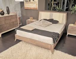 Testiere letto, armadi e guardaroba, cassettiere e comodini: Camere Matrimoniali Camere Da Letto Da Esposizione Scontate Prezzi Le Fablier Offerte Outlet Sconti 35 50 60 Un Lettore Di Wikihow Ha Chiesto