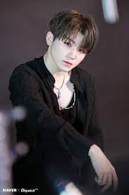 A multi talents idol which take a huge part in a korean boy group called. Woozi Seventeen Photos 6 Of 8 Last Fm