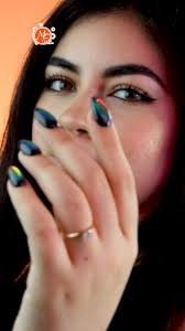 💫 Cuando la luz toca tus uñas… la magia sucede. 💅✨, Nuestra Master  Creativo Dulce Cisneros te enseña cómo lograr un diseño impactante con los  geles Catnetic de la colección Divine, el efecto ojo de ...