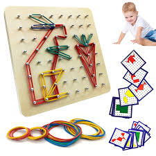 Goujfol Montessori Giochi Geoboard di Legno con Carte e Elastici, 8x8 Perni  Pegboard Pannello Puzzle di Forma Geometrici, Lspira limmaginazione  creatività Bambini Educativi (Tipo 1) : Amazon.it: Giochi e giocattoli