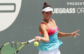 She plays primarily from the baseline and has good movement for her height. Jennifer Brady Bio Net Worth Boyfriend Parents Family Tennis Player Ranking Coach Nationality Age Facts Height Weight Career Earnings Wikiodin Com