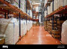 logistics warehouse, pallet storage Stock Photo - Alamy