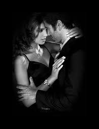 Amare E Follia E Folle E Amare Asianne Merisi Composta Venerdi 10 Maggio 2019 Amore Da Pensieripar Moving Pictures Photography Session Engagement Session