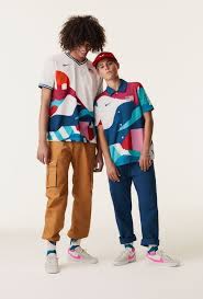 Men's and women's skateboard park and street events will make their olympic debut at the tokyo 2020 games. The U S Olympic Skateboarding Team S Uniforms Are Very Very Good Huffpost Life