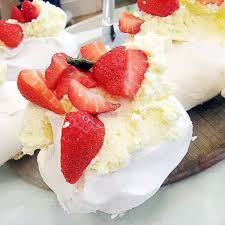 It was pouring with rain but there wasn't much wind. Gz2zqysyaqjlxm