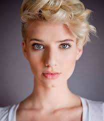 A low undercut will give you more weight if you have curly hair, you can achieve this look but you will have to blowdry/smooth the hair to make it. Curly Undercut Popular Haircuts
