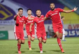 Tối 26/6, viettel fc đã có trận đấu đầu tiên tại afc champions league, thử thách với đội bóng áo lính là cực đại khi phải đối đầu với các nhà đương kim vô địch ulsan hyundai fc. Viettel Fc Láº§n Ä'áº§u Ä'anh Báº¡i Ha Ná»™i Fc