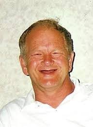 Carl Ritchie's Instagram, Twitter & Facebook