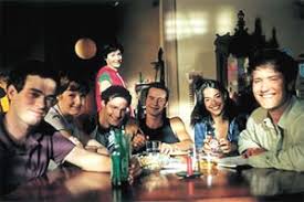 La sceneggiatura è stata scritta da cédric klapisch. L Appartamento Spagnolo 2003 Regia Di Cedric Klapisch Cinemagay It