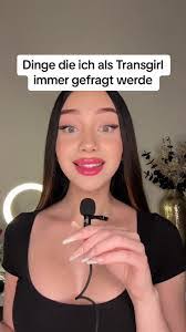 Jessica Delong's Instagram, Twitter & Facebook