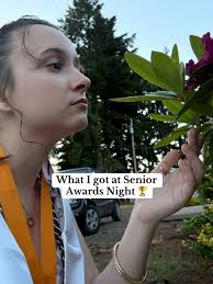 Slayla (•˕ •マ.ᐟ (@slaylarae)