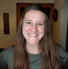 Amy Gholson's Instagram, Twitter & Facebook