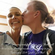 230 Cherry Street in Osage, Iowa Lights and music