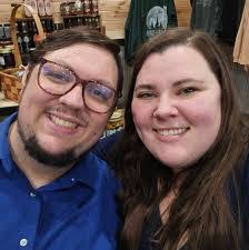 Jennifer Loftin's Instagram, Twitter & Facebook