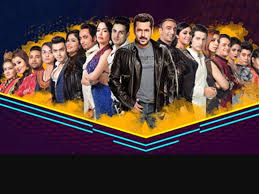 Bigg Boss 11 Grand Finale Shilpa Shinde Hina Khan And Vikas Gupta In Top 3 Bigg Boss 11 Preview January 4 2018 Vikas Gupta And Puneesh Sharma Almost Come To Blows The Times Of India Yeh rishta kya kehlata hai actor rohan mehra who played the role of hina khan's son will next be seen in altbalaji's show class of 2019. bigg boss 11 grand finale shilpa