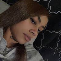 Alana Bryant's Instagram, Twitter & Facebook