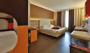 San bonifacio station is 13 minutes by foot. Hotel In Verona San Bonifacio Bw Plus Soave Hotel Verona San Bonifacio