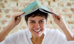 O primeiro romance adulto de Anna Claudia Ramos