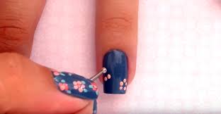 There are very simple to complex of flower nail art tutorial. Easy Flower Nail Designs For The Perfect Spring Nail Art Design