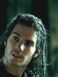 Henry cavill short wavy casual hairstyle source. Pin By Jeannine Lacapra On Boyz Sometimes A Girl Just Needs One Long Hair Styles Men Long Hair Styles Henry Cavill